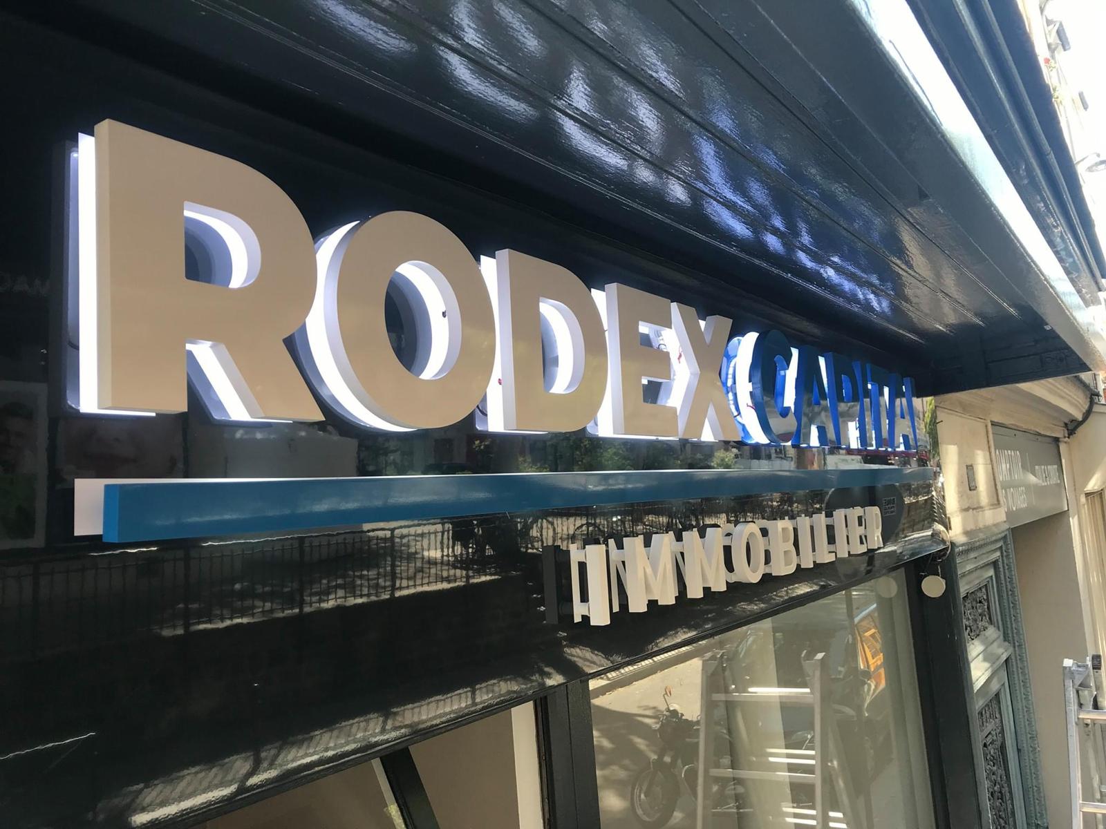 Immobilier, Lettres boîtier · Bandeau, Paris 4e